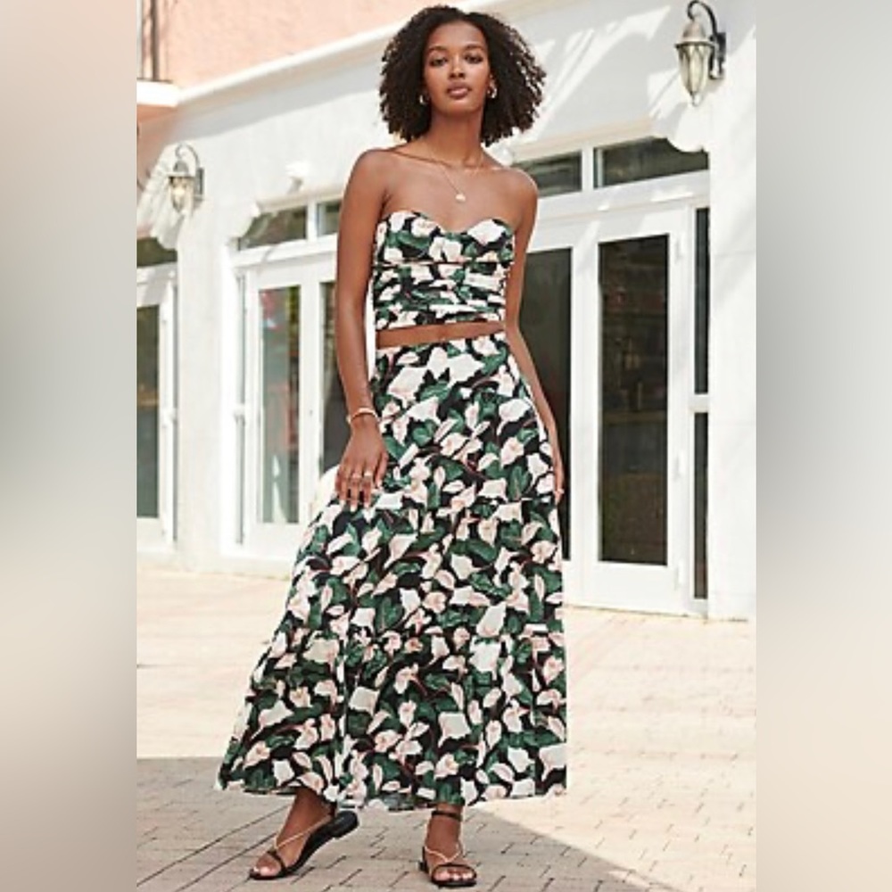 Super High Waisted Floral Print Tiered Maxi Skirt Express